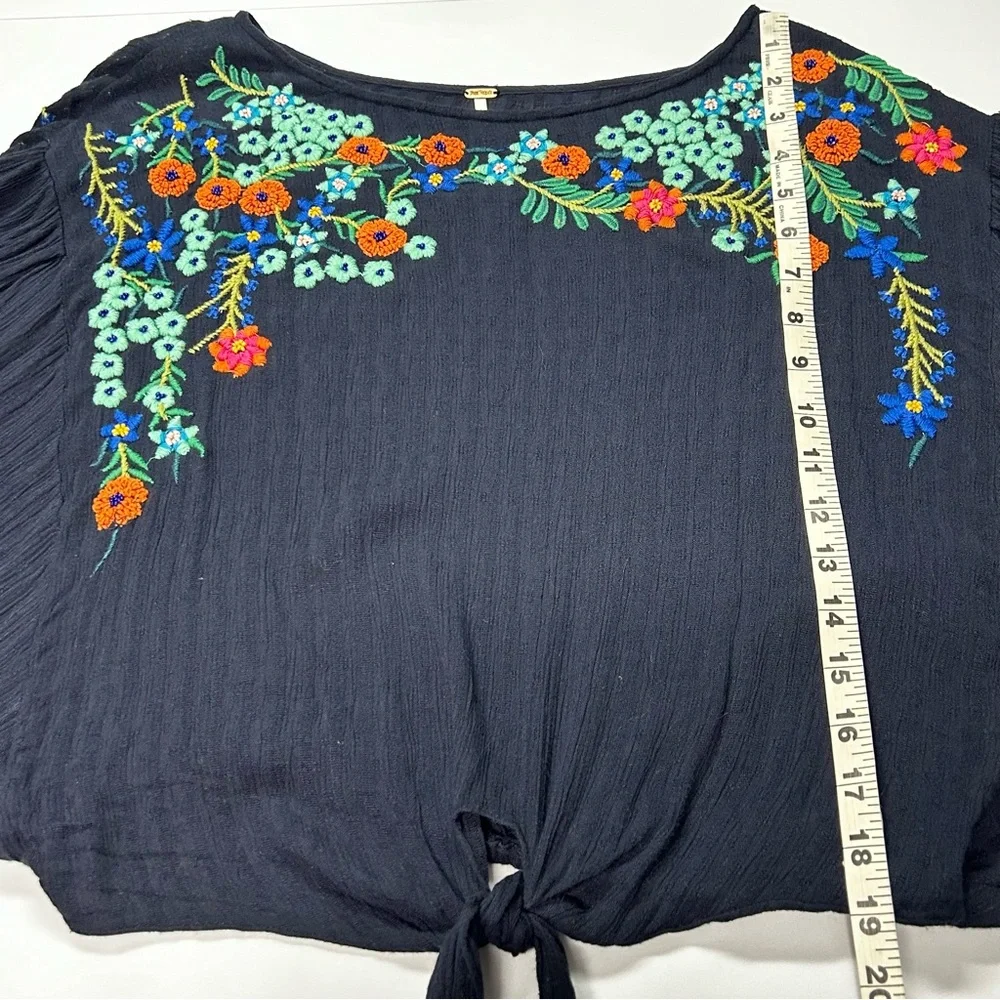 Free‎ People Embroidered Top XS Long Dolman Sleeve Cropped Boho Festival Blue
